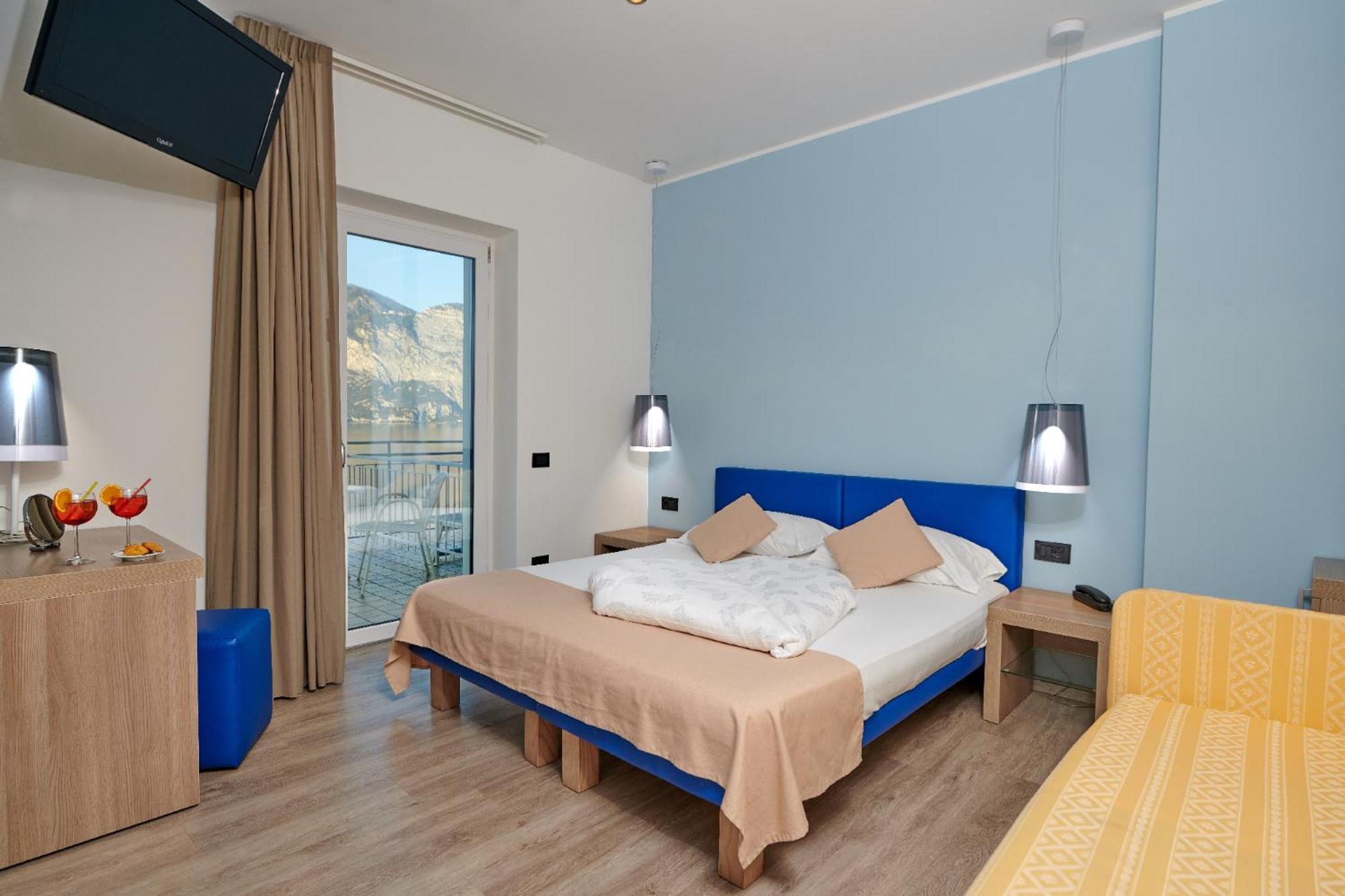 Hotel Eden Brenzone sul Garda Rum bild