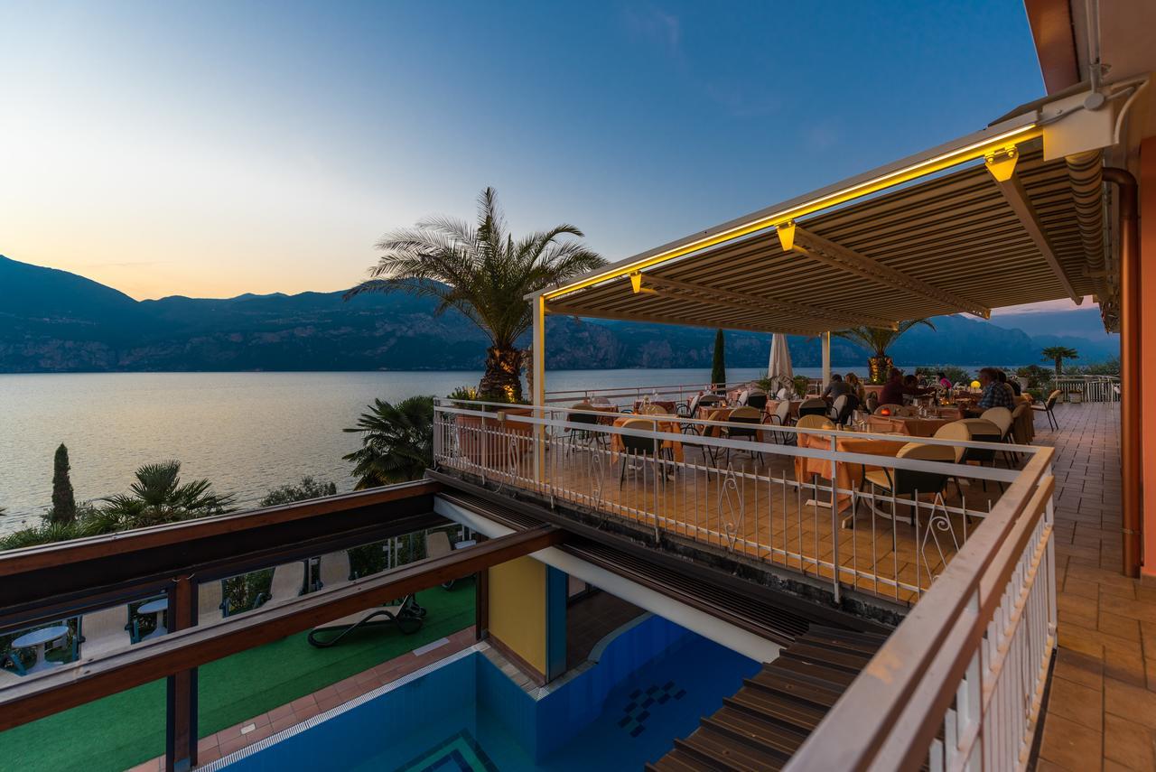 Hotel Eden Brenzone sul Garda Exteriör bild