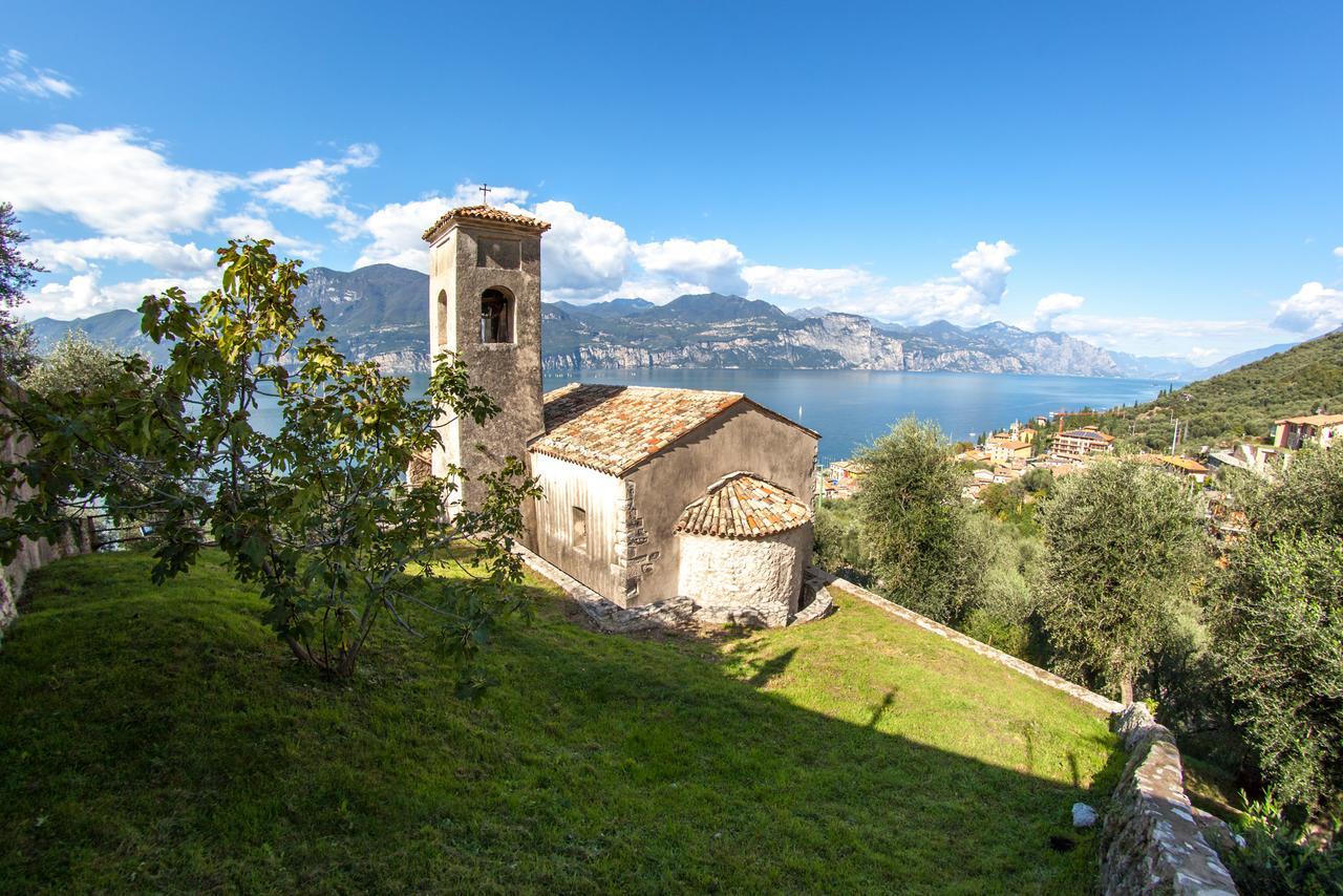 Hotel Eden Brenzone sul Garda Exteriör bild